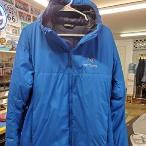 New Arc'teryx Atom LT Hoodie Jacket